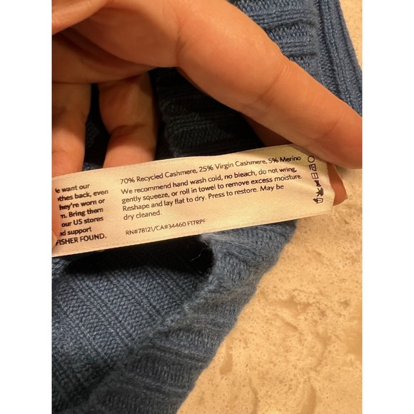 Eileen Fisher Recycled Cashmere Oversized Sweater Blue High Low Size S/M Flaw - Picture 7 of 9